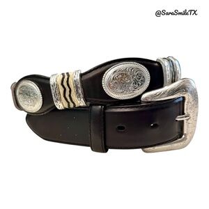TONY LAMA Mens Vintage Black Leather Silver Concho Western Belt